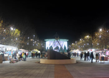 VI Mercado Navideño de Fantasía en Cabanillas: Artesanía, Música y Diversión