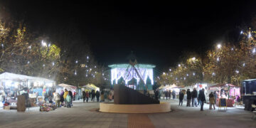 VI Mercado Navideño de Fantasía en Cabanillas: Artesanía, Música y Diversión