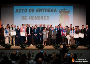 Yunquera de Henares Entrega los Honores y Distinciones 2025: Reconocimiento a Alcaldes, Deportistas y Héroes Locales