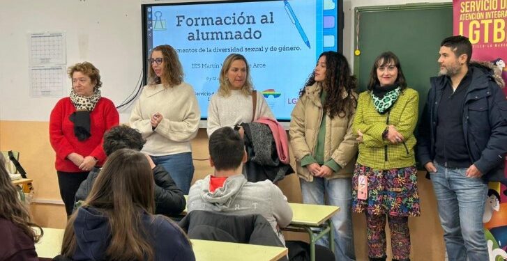 Educación en diversidad LGTBI en Castilla-La Mancha: talleres del SAI LGTBI en Sigüenza