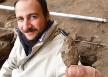 Utensilios de piedra con alma simbólica