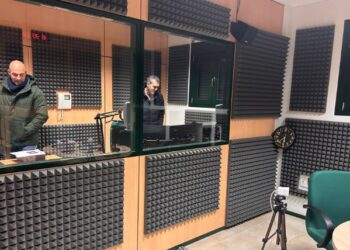 Quer lanza un Taller de Radio y Podcast para aprender locución y edición de audio