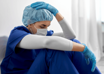 Sanidad tramita cerca de 50 expedientes por agresiones a profesionales sanitarios en Castilla-La Mancha