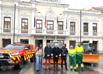 Ayuntamiento refuerza el Plan Invernal ante nevadas y heladas con nuevos recursos y vehículo de Bomberos