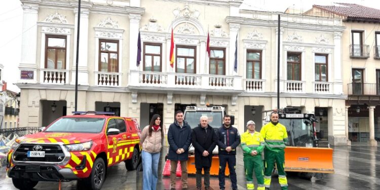 Ayuntamiento refuerza el Plan Invernal ante nevadas y heladas con nuevos recursos y vehículo de Bomberos