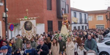 Alovera celebra con éxito las fiestas de la Virgen de la Paz pese al mal tiempo