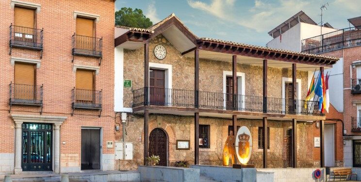 UGT denuncia bloqueo a la negociación colectiva en el Ayuntamiento de Almoguera