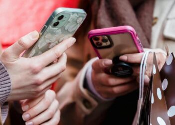 Castilla-La Mancha prepara a sus docentes para combatir las fake news y los riesgos digitales en Primaria