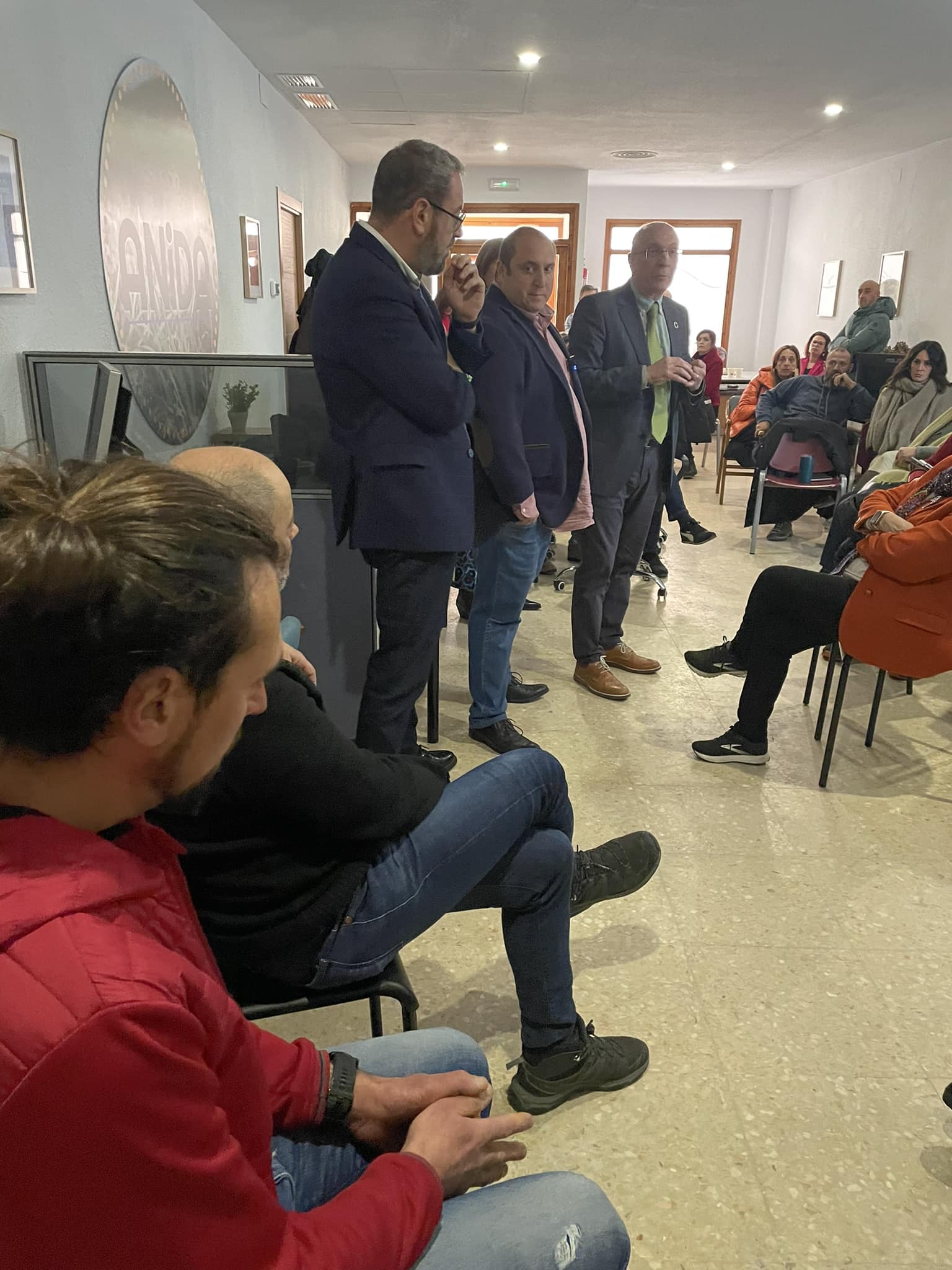 Molina de Aragón, espacio coworking en el antiguo salón de actos de Caja Guadalajara