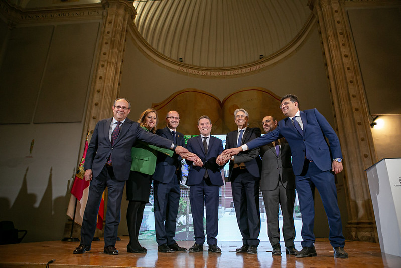 El presidente de CLM firma convenio con la Universidad de Alcalá de Henares para la construcción del nuevo campus de Guadalajara