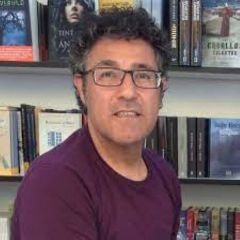 La Biblioteca Pública del Estado en Guadalajara celebra el Día del Libro con una variedad de actividades para niños y adultos. 