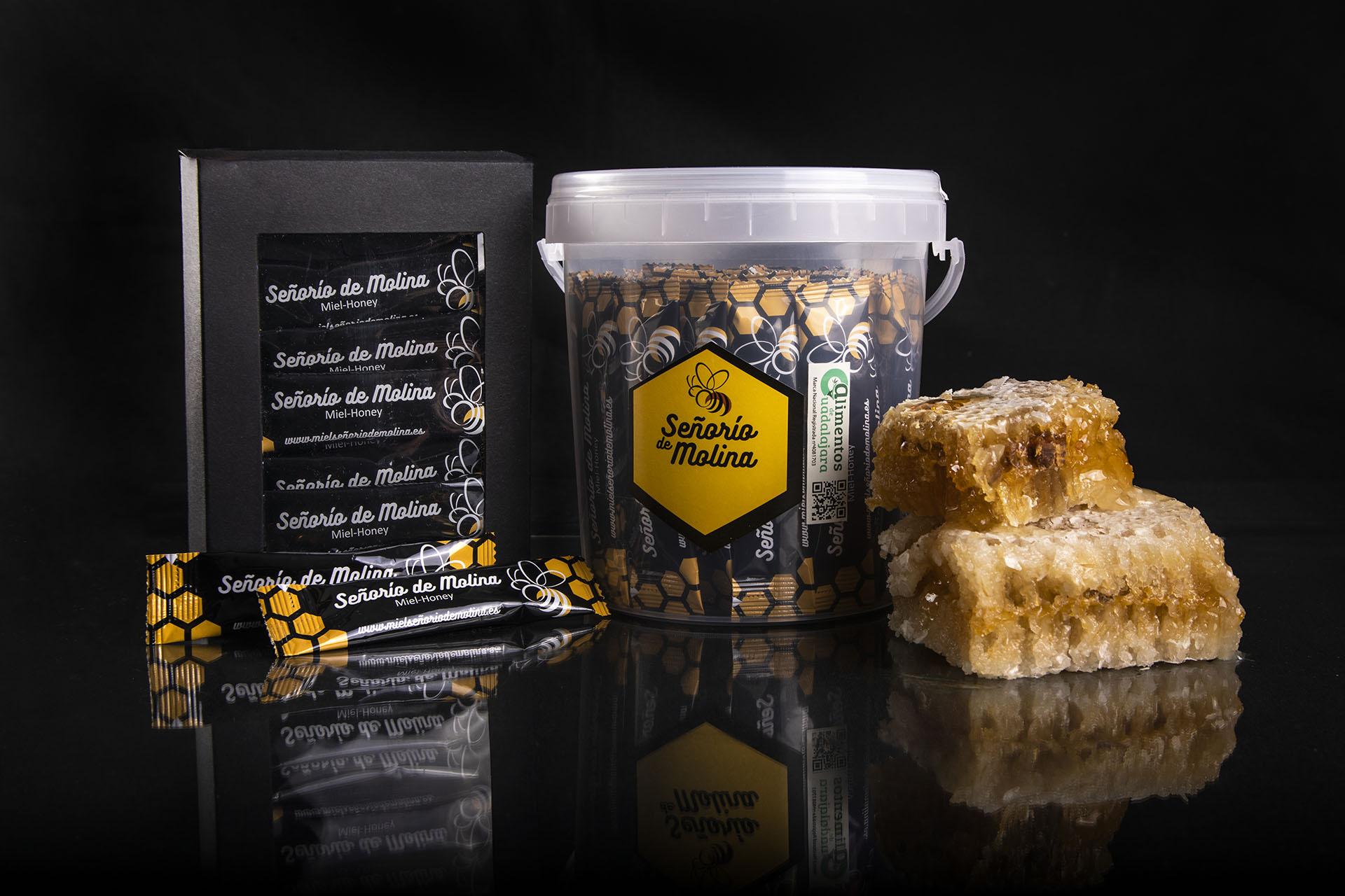 Veinte empresas de Alimentos de Guadalajara se promocionan en el Salón Gourmets de Madrid 2023