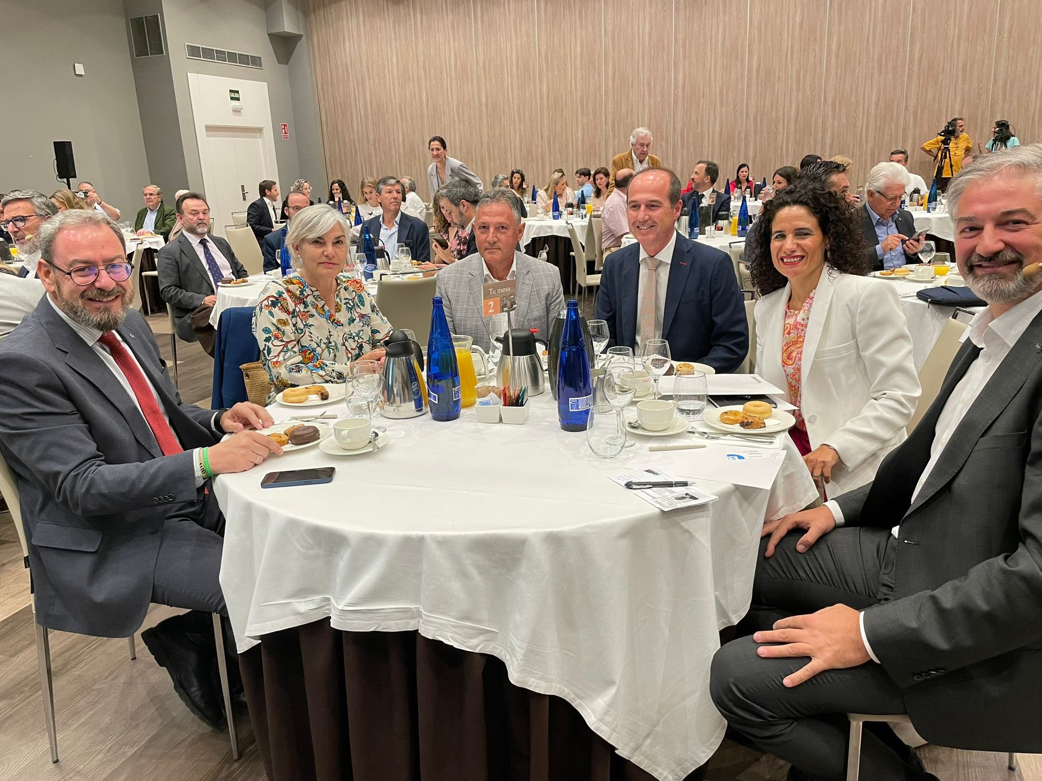 Impulsa Guadalajara reúne a más de 100 empresarios para conocer las claves de la industria del futuro