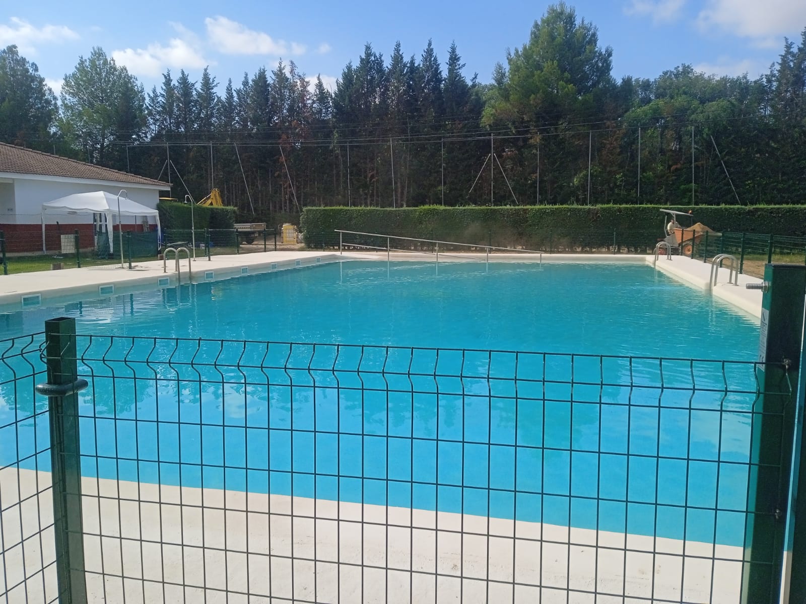  El Ayuntamiento agradece a la Diputación Provincial y a ITE Rehabilitaciones por hacer posible la obra de renovación.