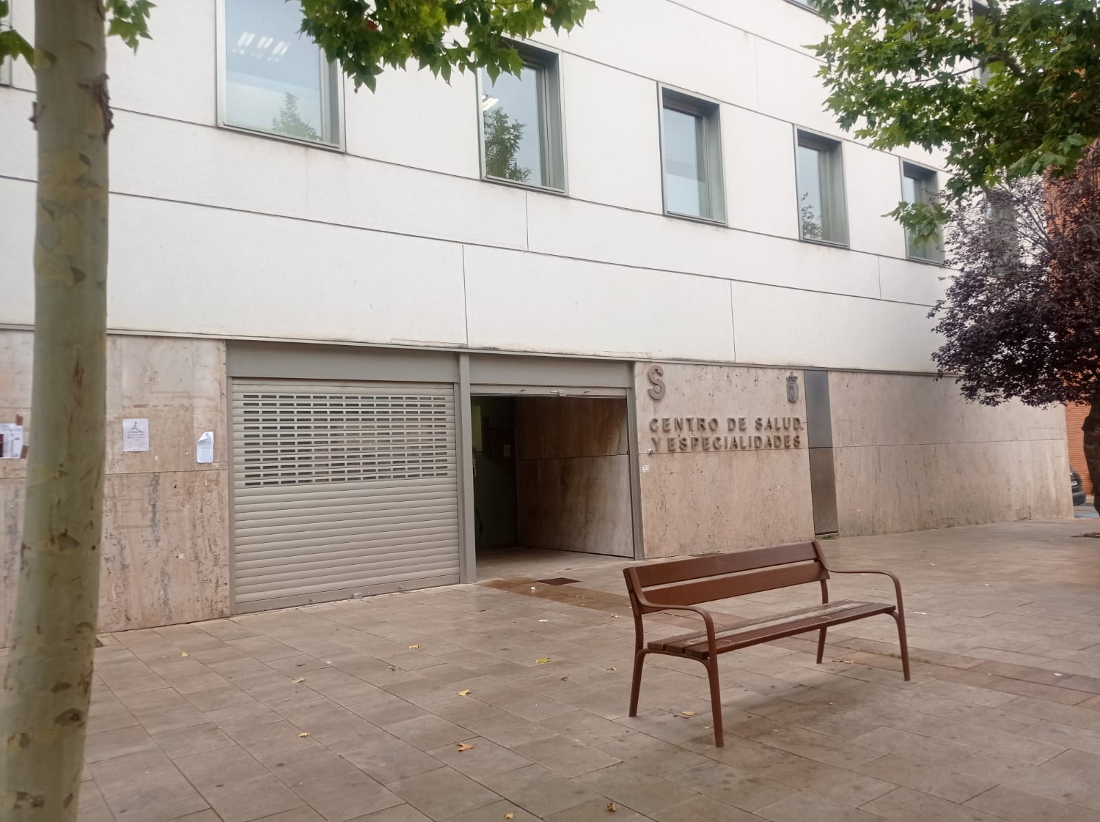 Centro de salud y especialidades Molina de Aragón. Francisco Larrad