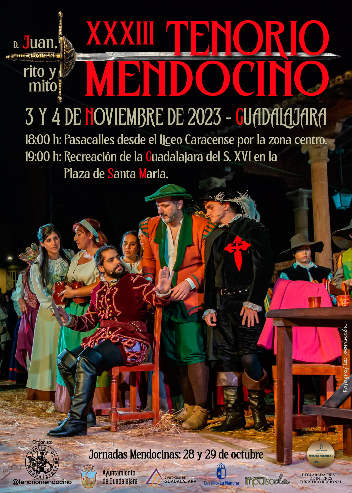 Tenorio Mendocino: Lectura Apasionada en la Biblioteca Pública de Dávalos