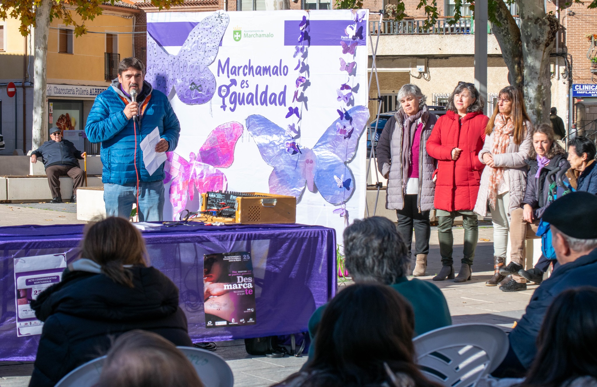 Marchamalo conmemora el Día Internacional por la Eliminación de la Violencia hacia las Mujeres