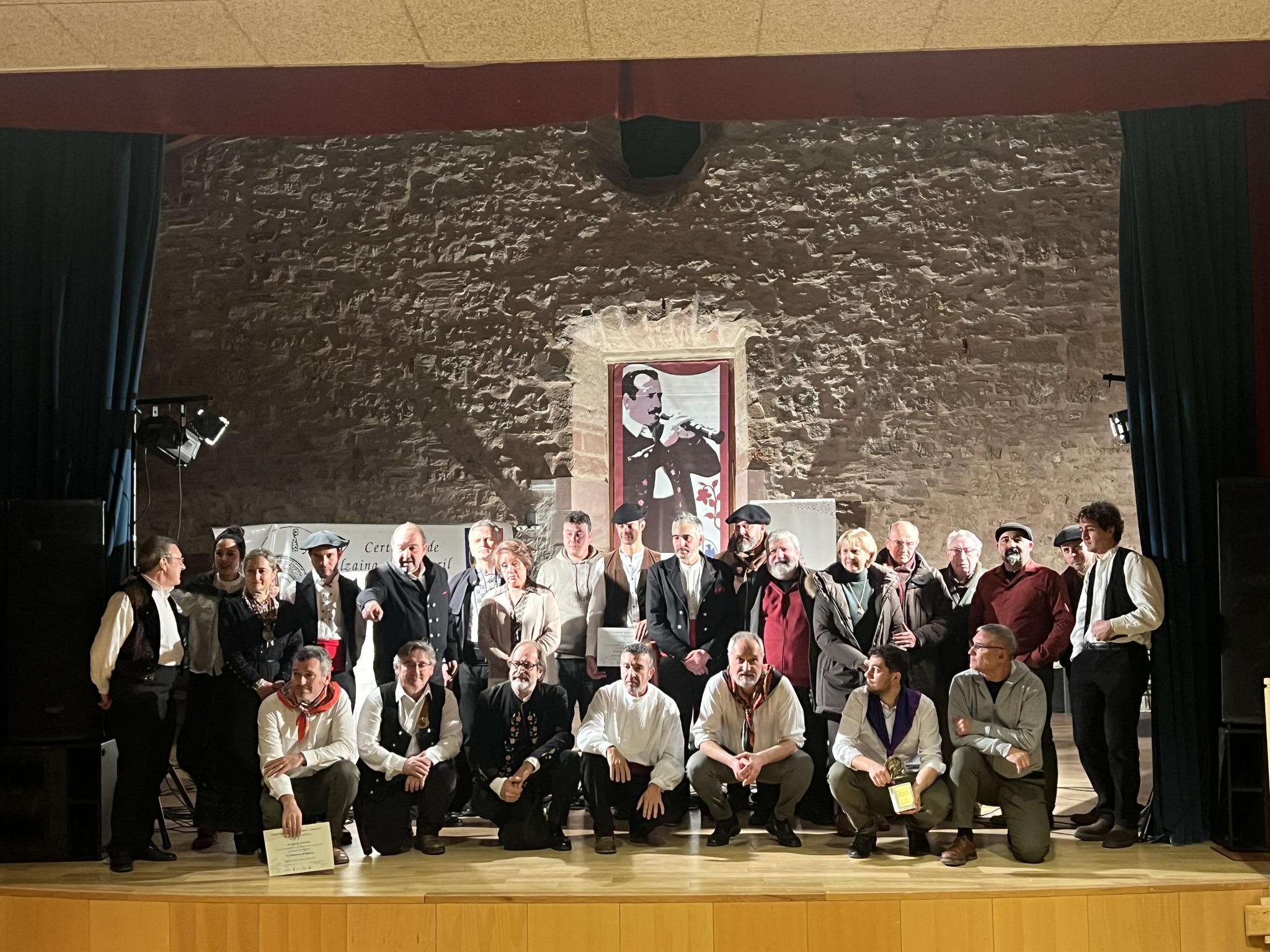 Sigüenza: Celebración del IX Centenario con Emotiva Procesión y Actos Religiosos