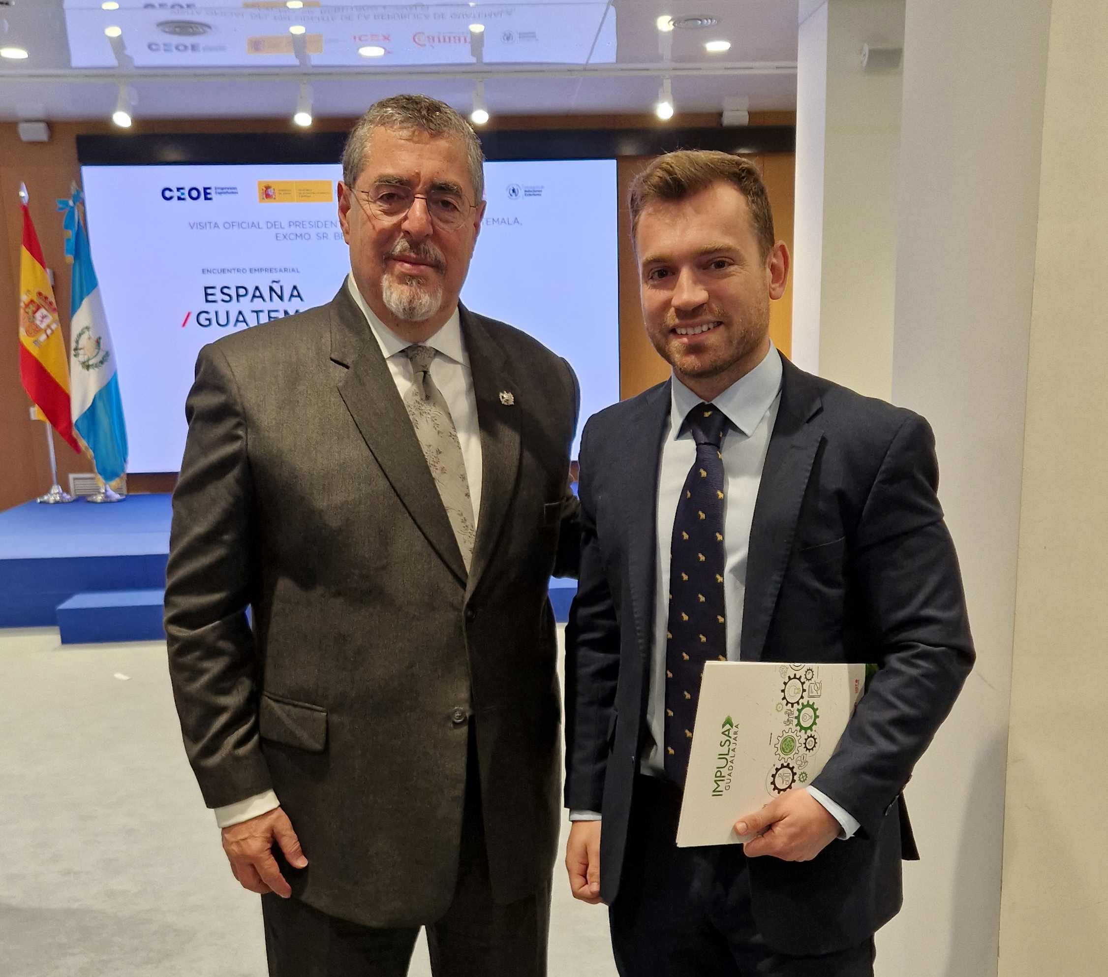 Fomentando la Inversión: Encuentro Empresarial entre España y Guatemala en Guadalajara