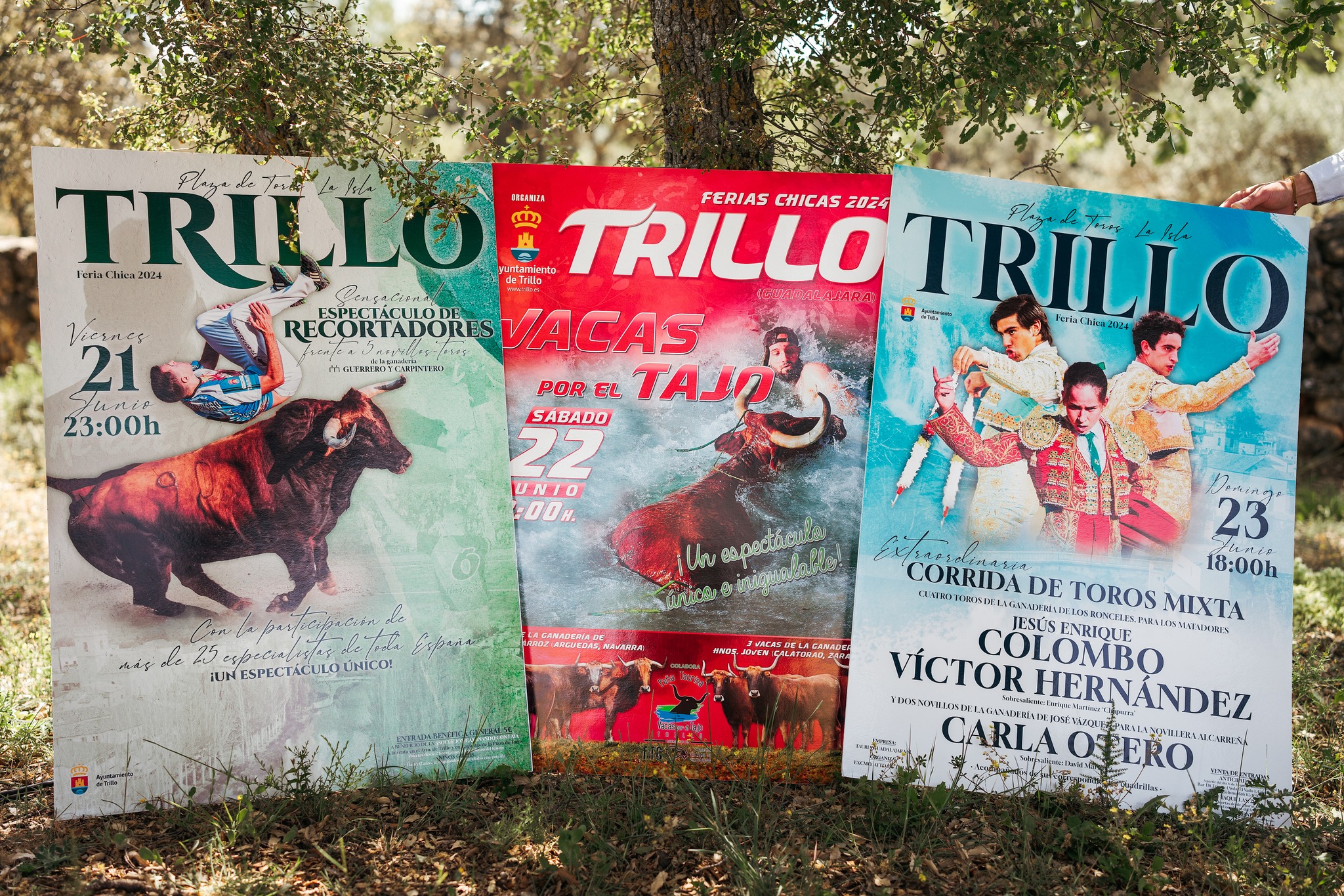 Trillo Presenta Cartel Taurino de la Feria Chica 2024 en una Animada Feria de Abril Flamenca