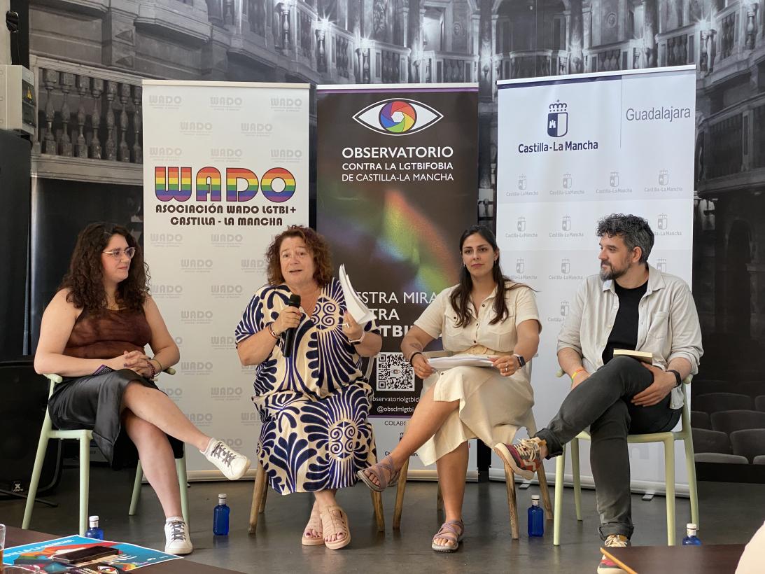  Ayuntamientos de Guadalajara Incorporan la ‘Estantería Arcoíris’ en sus Bibliotecas Municipales