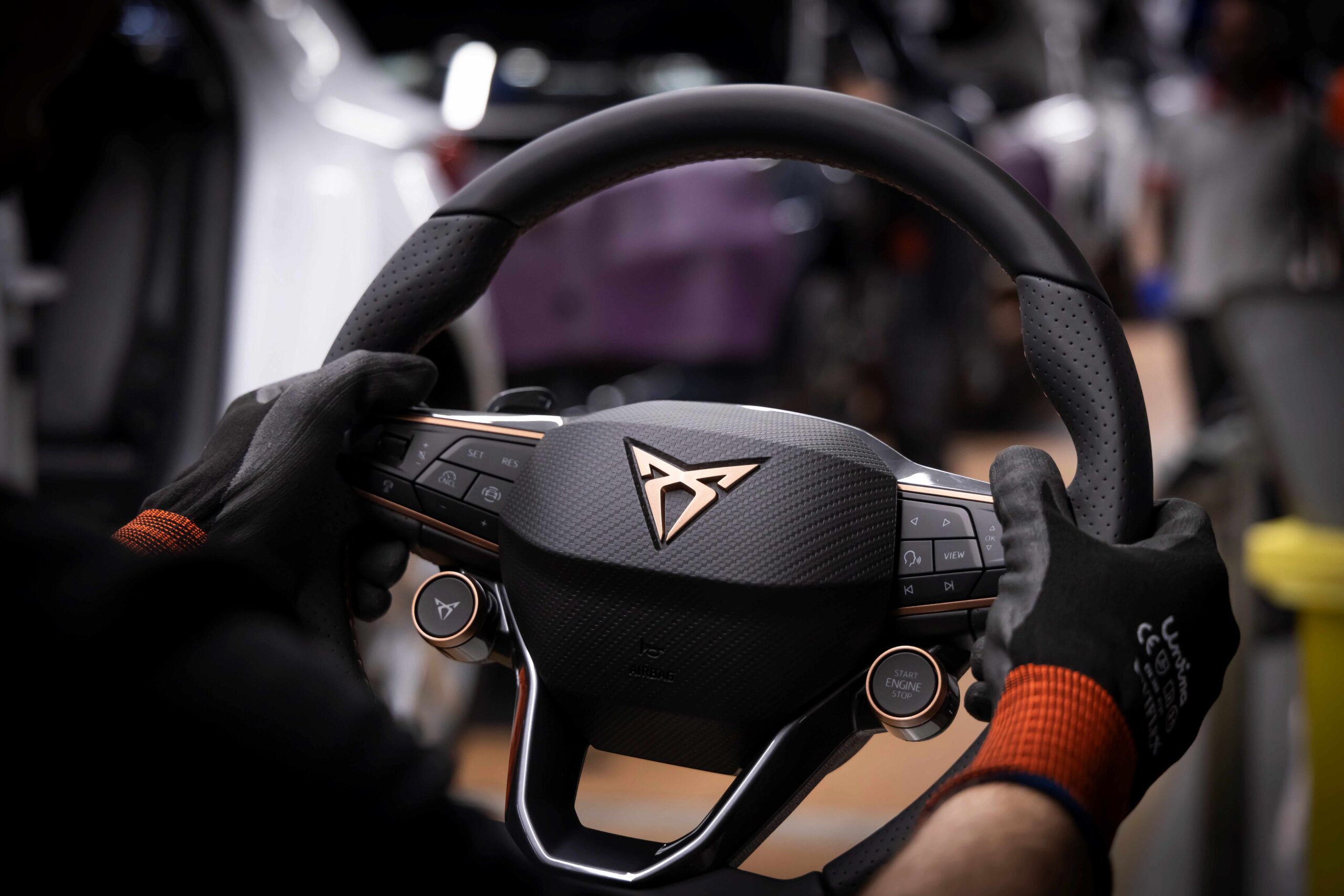 ¿Sabes que el CUPRA Formentor se produce en España? Descubre cómo en 40 segundos