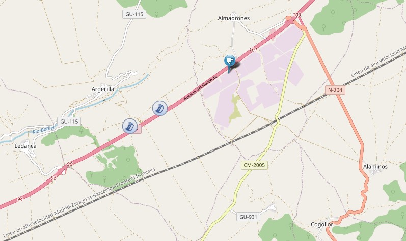 Accidente en la A-2 en Argecilla: choque entre dos camiones causa cortes y retenciones