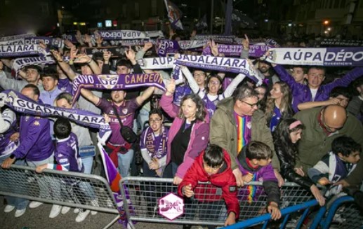 El Deportivo Ascende a Primera RFEF en una Noche Histórica