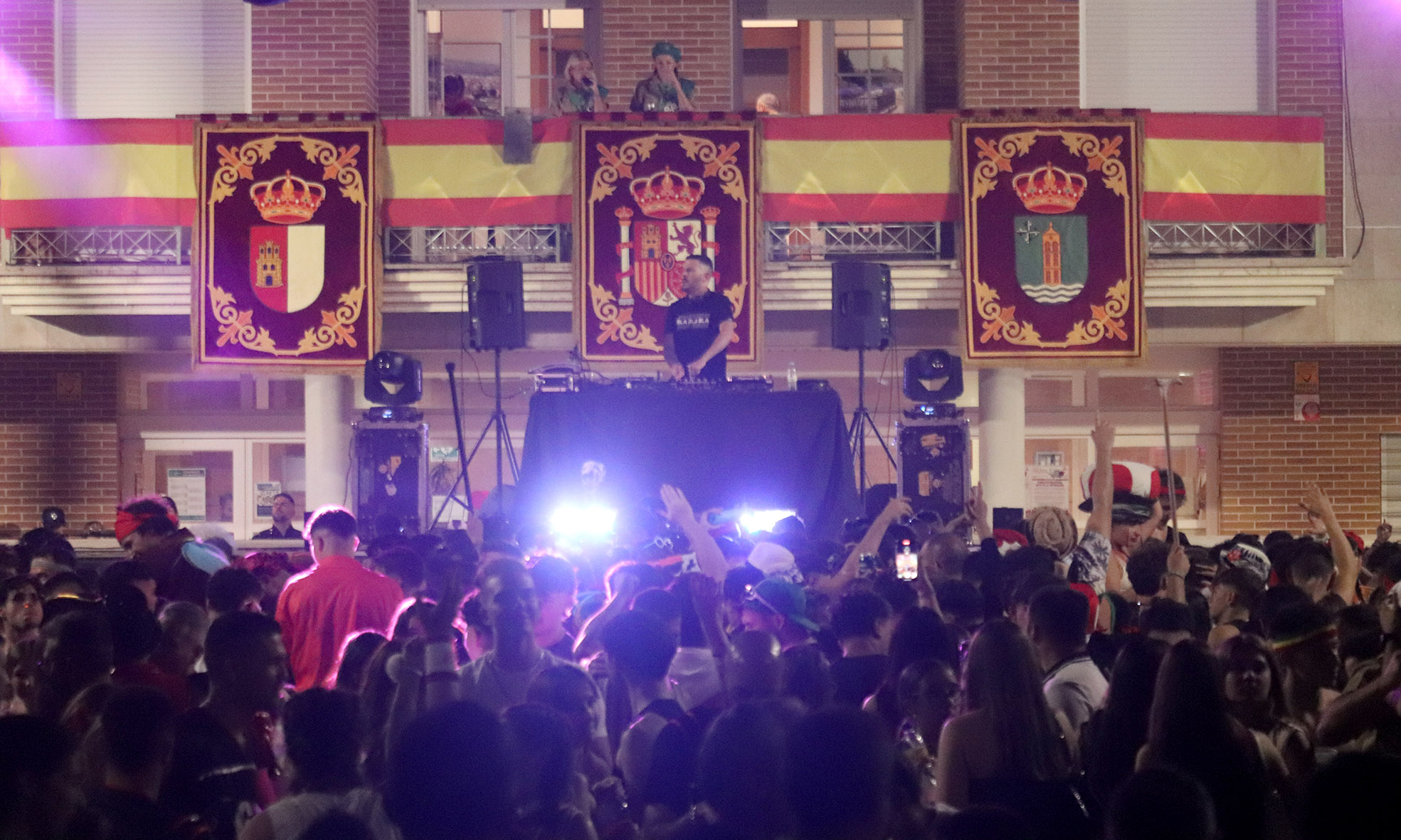 Actuación de José AM