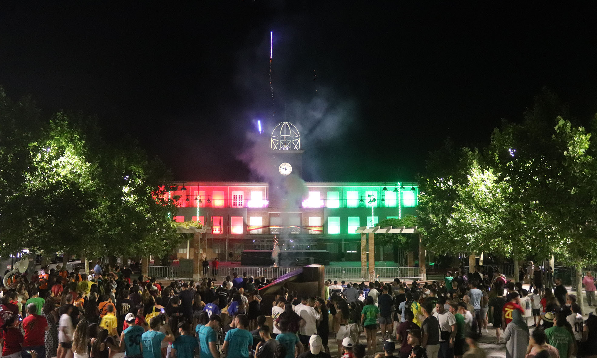 Cabanillas despide sus Fiestas 2025 con caldereta, circo y traca final