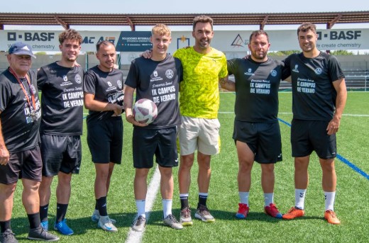 Juan Carlos Martín Corral, estrella de Primera División, visita el Campus de Verano del CD Marchamalo y emociona a los más jóvenes