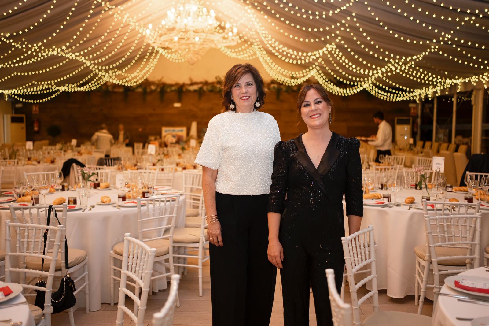 La VII Cena Benéfica de “Proyecto Yunquera” reúne a 320 asistentes en una noche cargada de solidaridad y reconocimiento